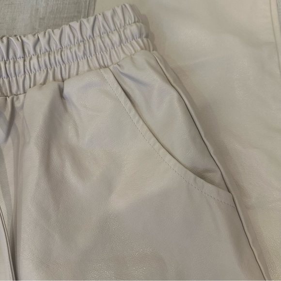 Lane 201 Women’s Cream Leather Joggers - Picture 3 of 14